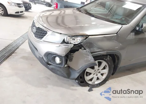 2013 Kia Sorento Lx из США, поврежденный, VIN 5XYKT3A62DG373836